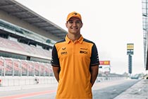 Чемпион IndyCar стал резервным пилотом McLaren в Формуле-1